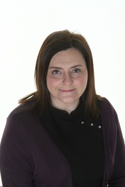 Mrs N Casey